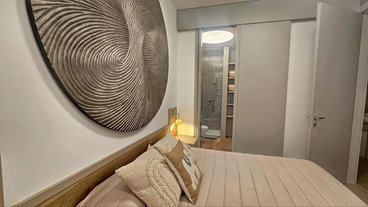 New 2025-Shati Luxury Home-Two Steps From The Beach, Sea View & Pool Fontane Bianche