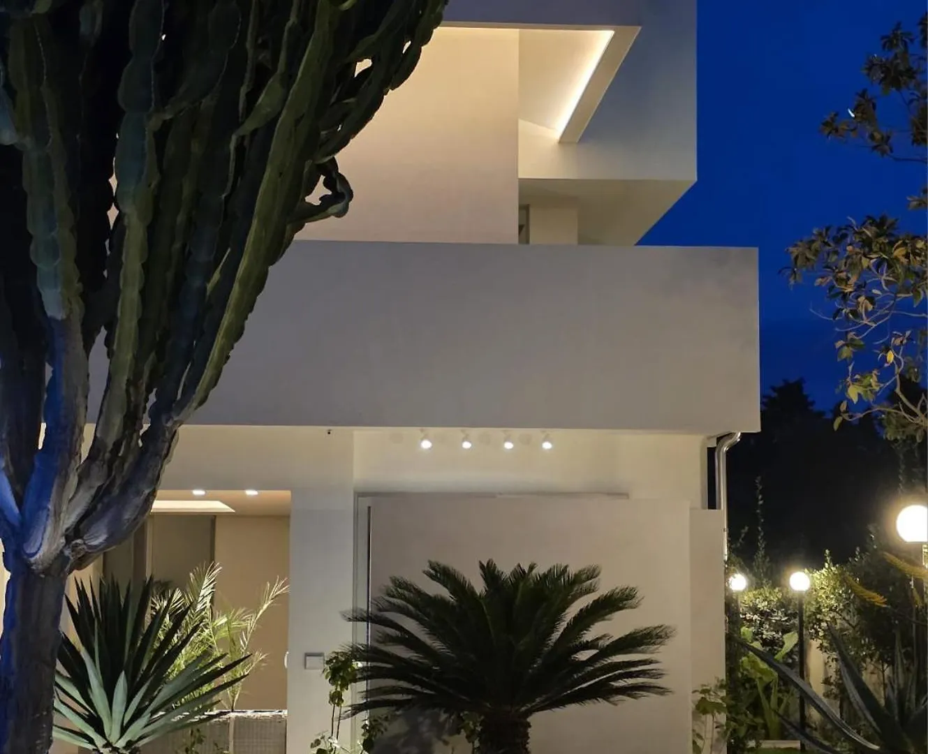 Apartment New 2025-Shati Luxury Home Sea View & Heated Pool Italy